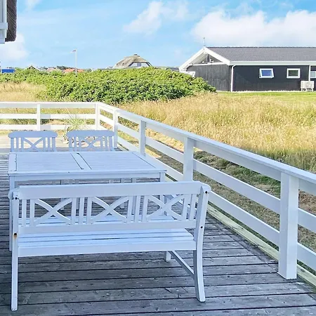 4 Person Holiday In Harbo Re 度假居 哈博尔