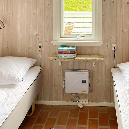4 Person Holiday In Harbo Re 度假居 *